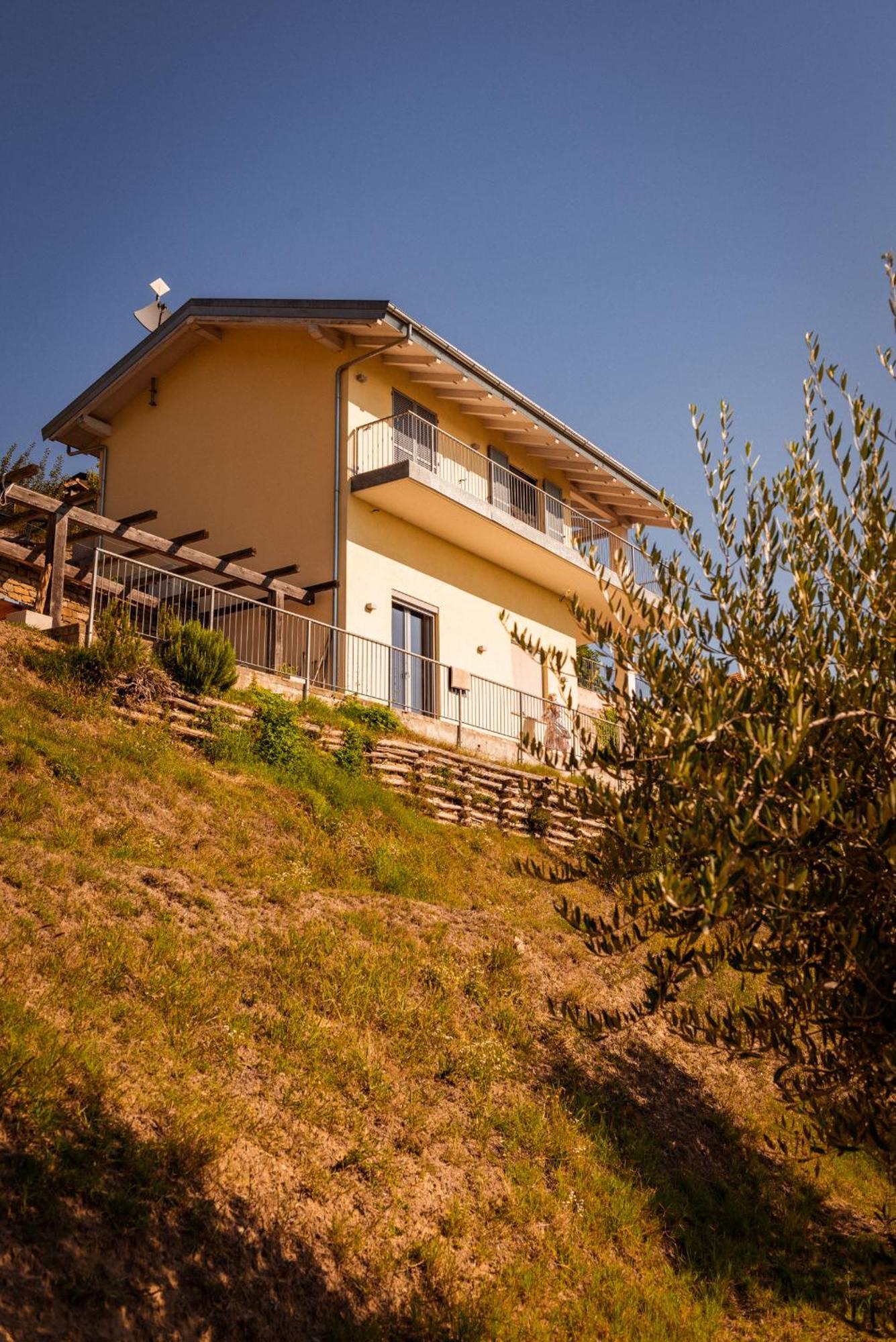 Apartamento Borgo San Rocco Piemonte Castino Exterior foto